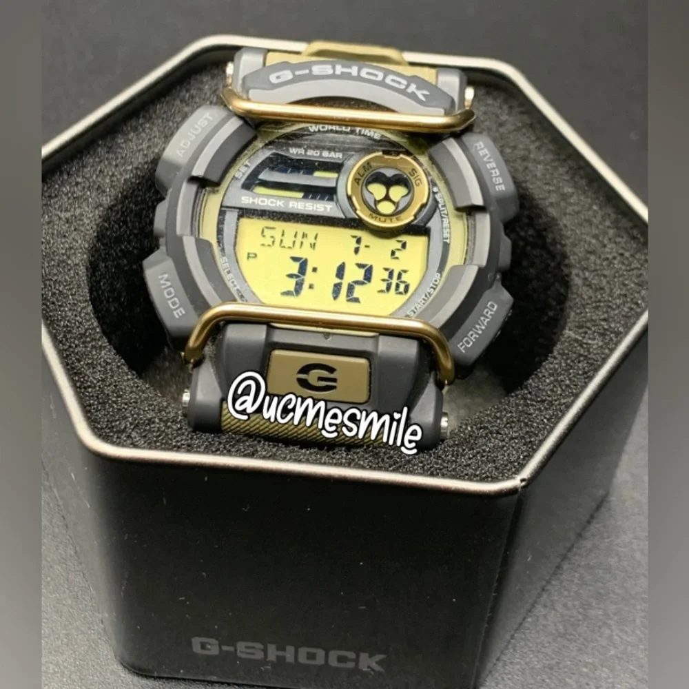 Casio G-Shock GD400 Standard Digital Luxury Watch